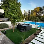Luxury Magic 4*