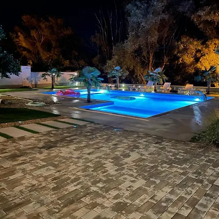 Luxury Magic Kosor